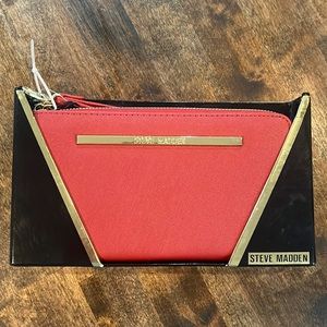New in box Steve Madden wristlet